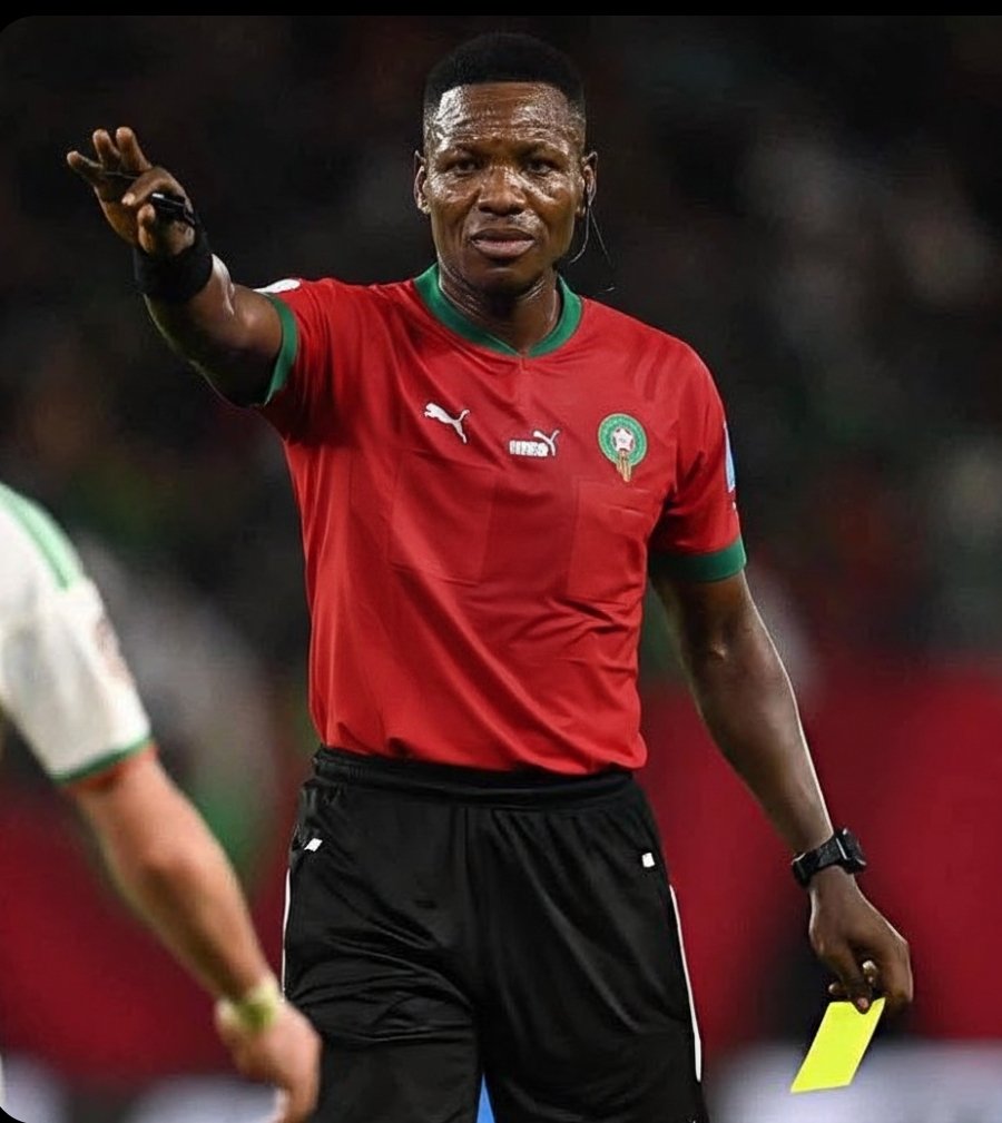 The Ghanaian referee made it so obvious that he is against Nigeria #NIGMOR