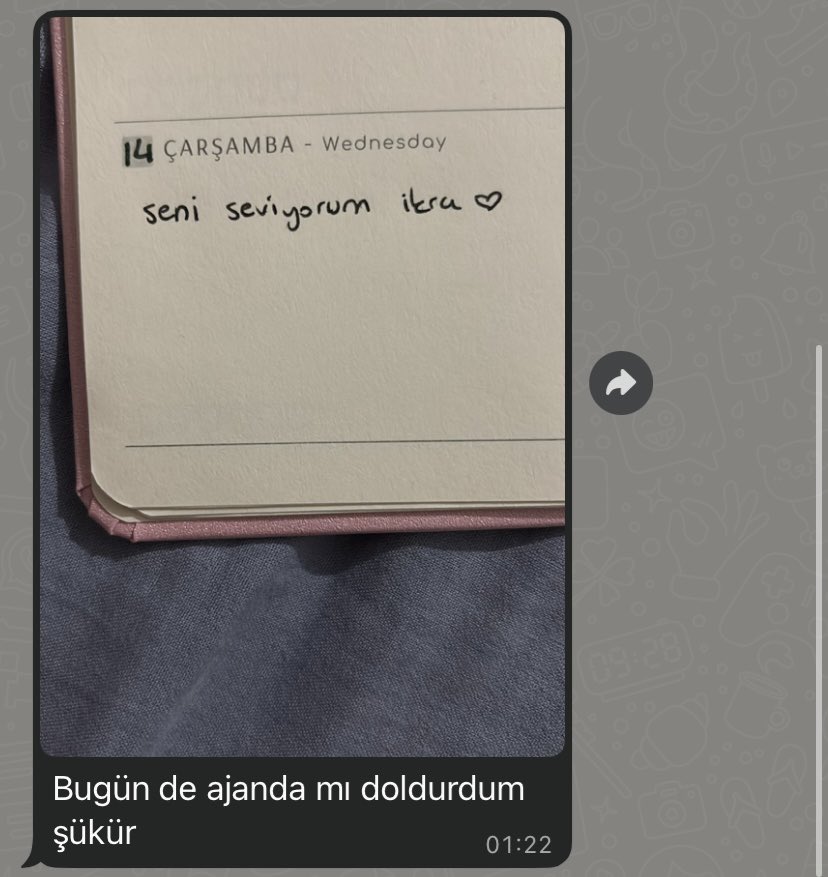 21 yaşındaki ikra’ya sesleniyorum, hastalıkta diyet dersinde önünde oturan bi kız olacak, onun sırtına dokunup notlarını istemen çok önemli