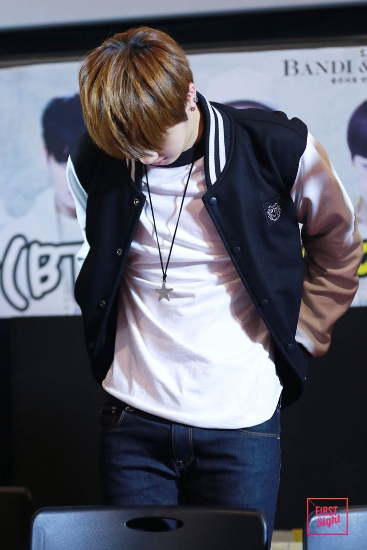 お顔見えてないのに
ハンサム溢れまくってんね♡
#毎日ジン君 #BTSJin #BTS
#WeLoveYouJin