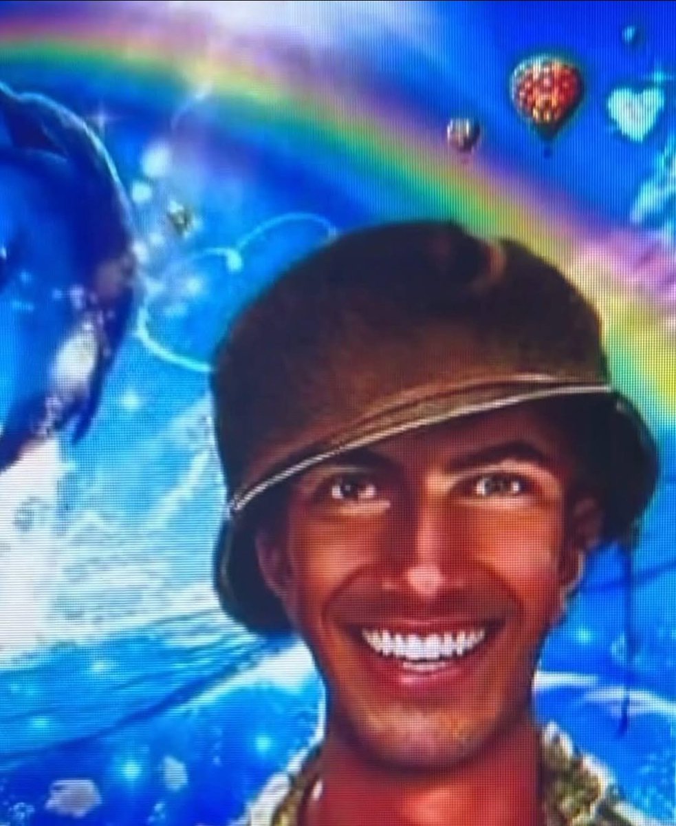 Ruby_duck_'s tweet image. Guys ive finally settled on a headcanon bday for chakotay. Oct 1st 2329 😎