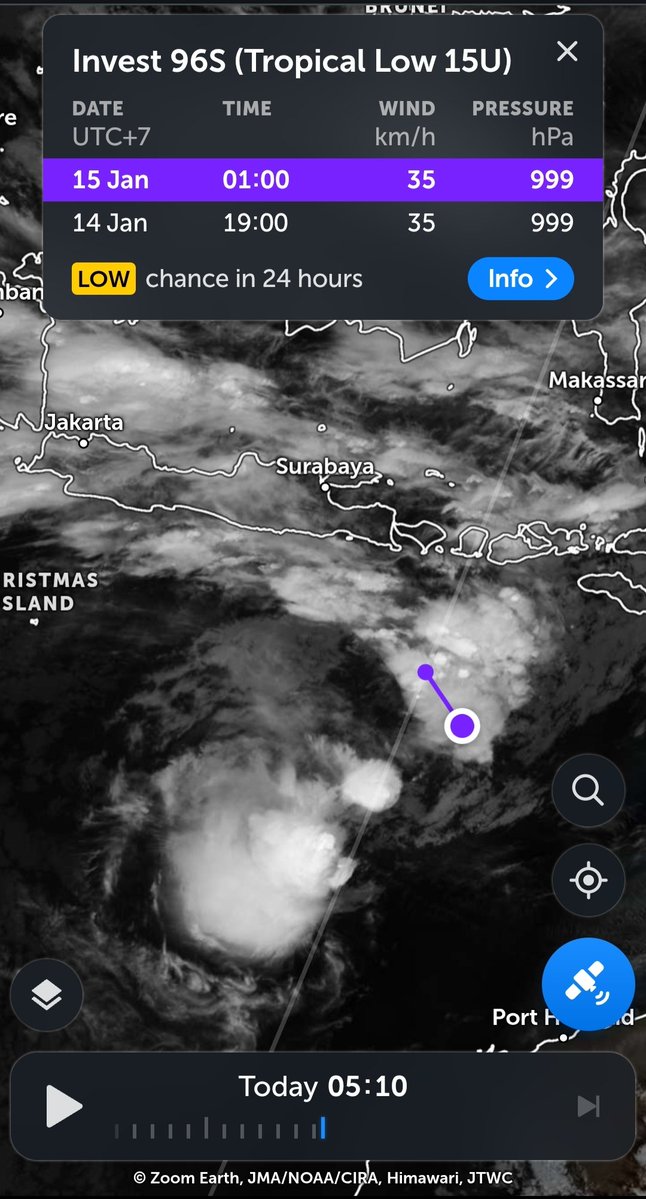 Update: vortex di selatan NTB kian membesar menjadi badai tropis 96S, dan bergeser ke barat kini berada di selatan Jatim. Dampak: picu hujan persisten di Jawa-Bali-Lombok-NTB.