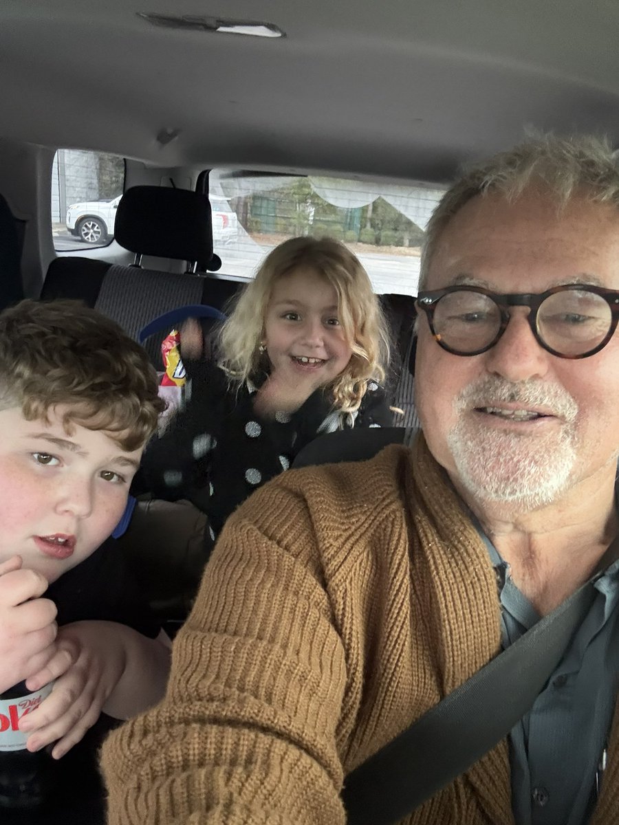 ChestnutTim's tweet image. I've got ghosts ridin with me this afternoon 👻