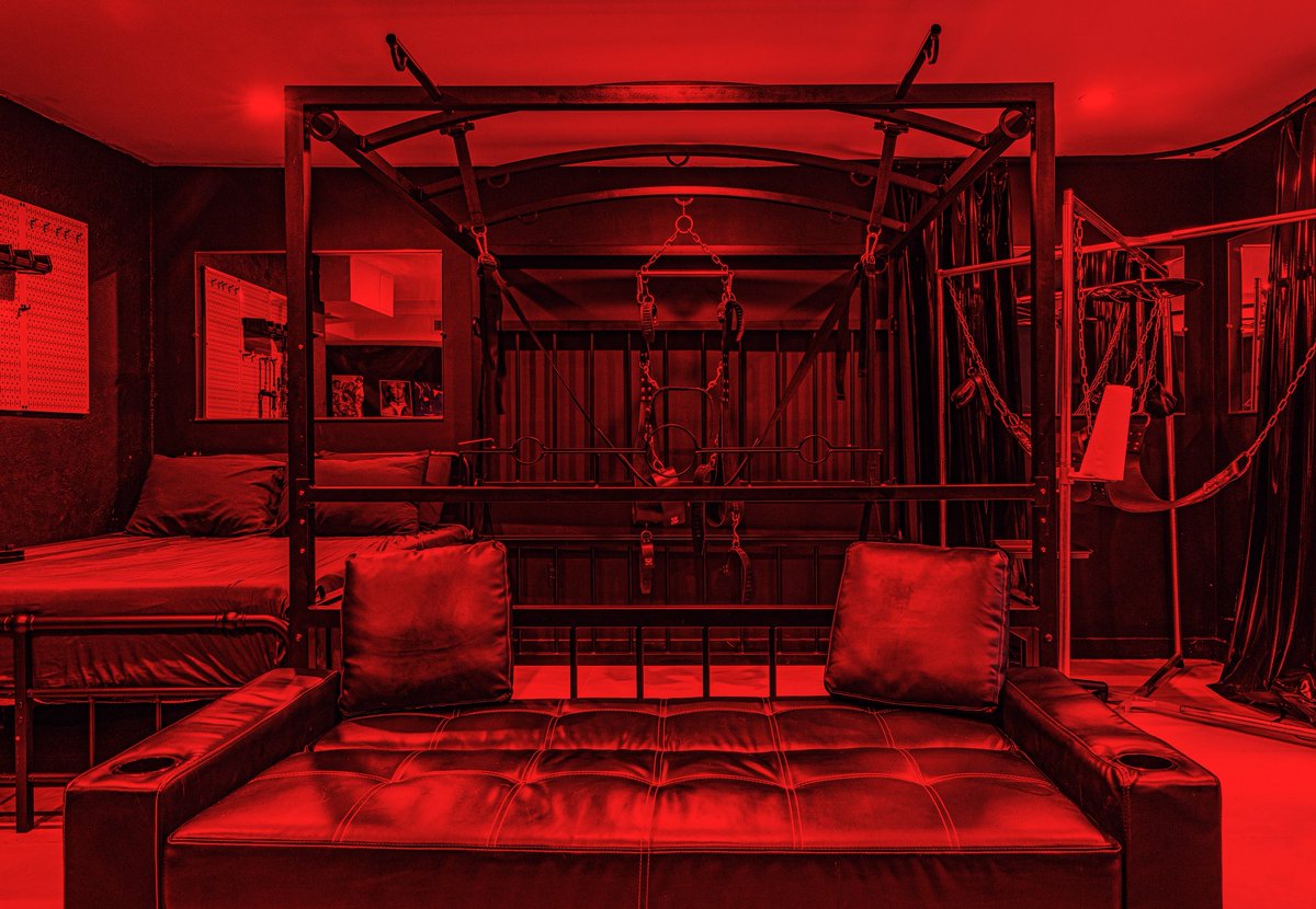 CAGEDJOCK (EASTER BERLIN) tweet media