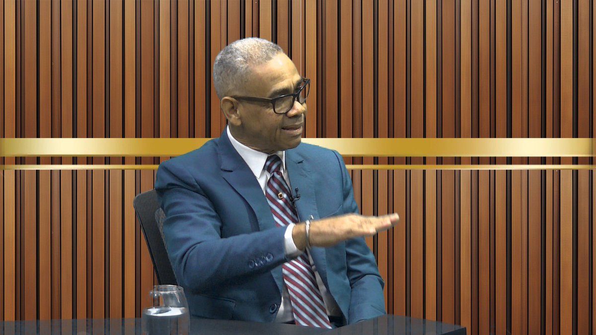 GregoryCaimares's tweet photo. Esta noche a las 8:00, recibo en #LaHoraConGregory, al abogado Rigoberto Rosario.
Hace fuertes críticas al sistema judicial dominicano.
Opina sobre el nuevo código penal.
Canales 52 Claro y 22 Altice
#TELEIMPACTO
Hoy, 8:00 P.M https://t.co/za5gmS8G5x