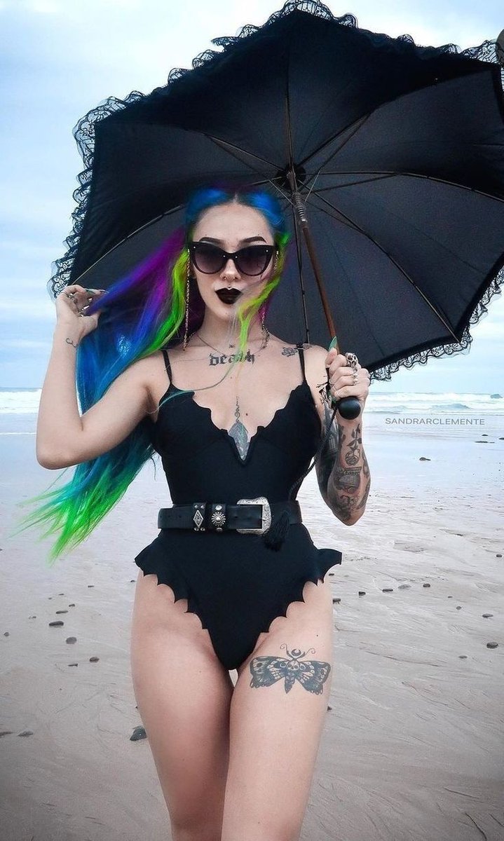 Wicked Wednesday tweet media