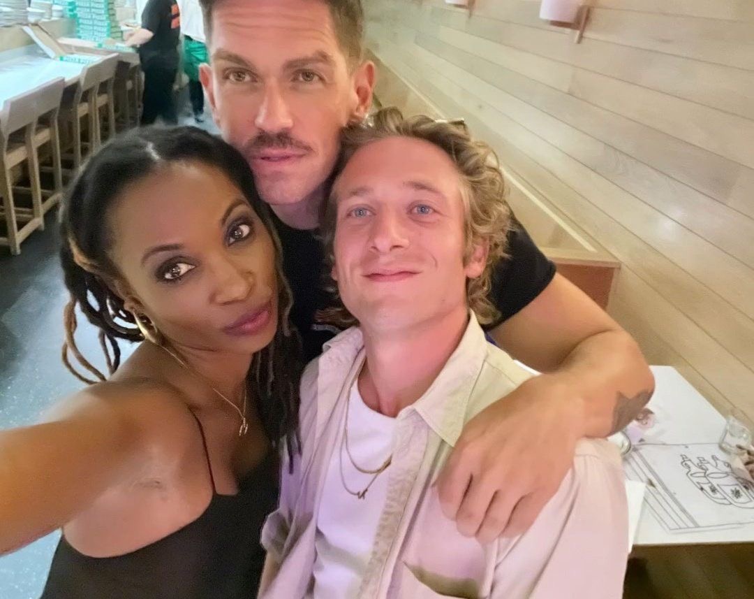 hourlyjaw's tweet image. 