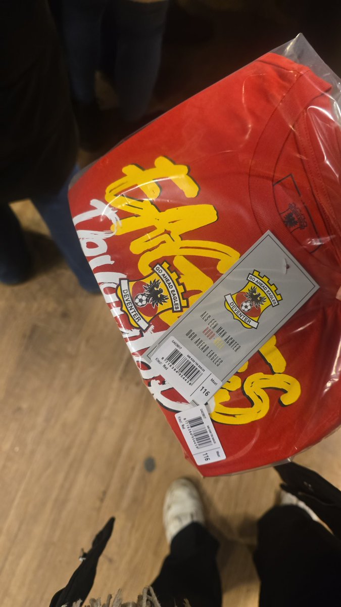 Poging doen kan altijd..... dit shirtje gehaald voor mijn nichtje maar onderweg naar huis verloren uit mijn jaszak.... wie o wie 🥹 #gaeher