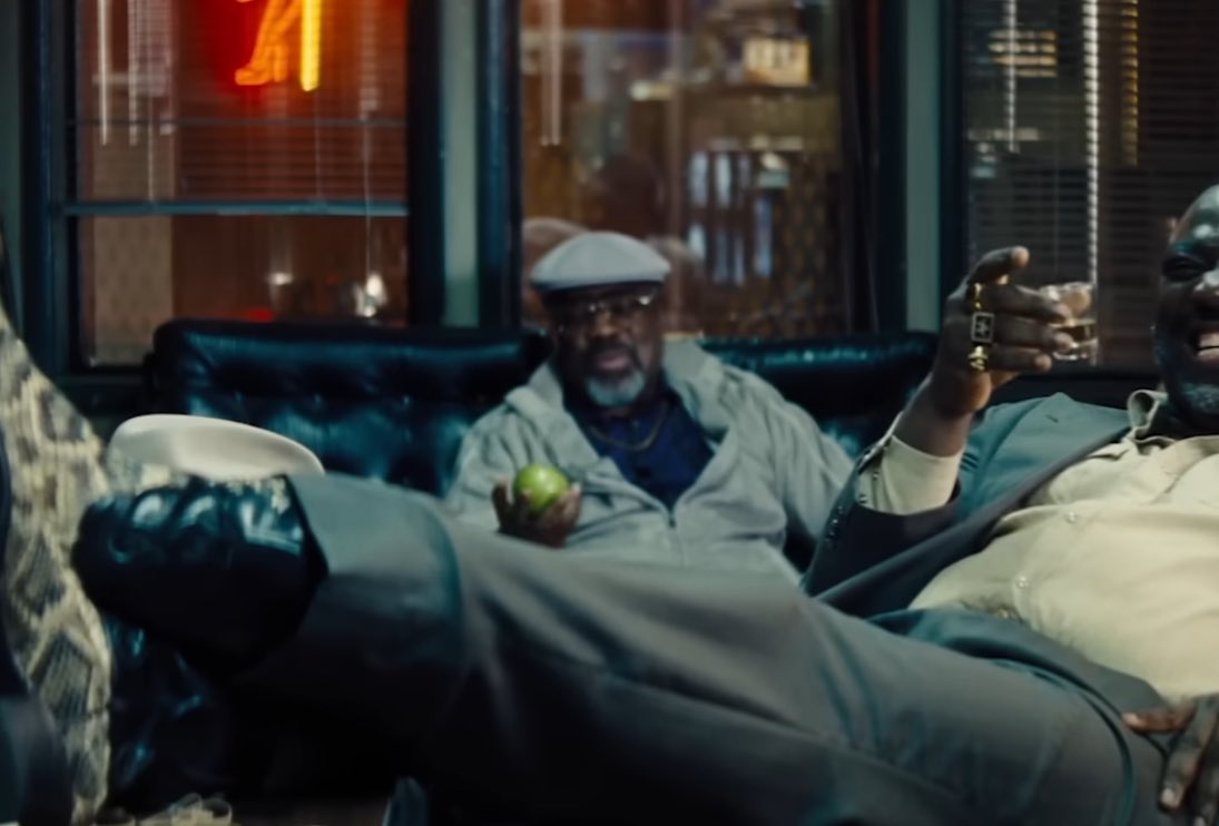 DiscussingFilm's tweet image. ‘K.C. Undercover’ stars Zendaya and Kadeem Hardison reunite in ‘EUPHORIA’ Season 3