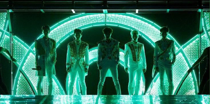 eyesonSHINee's tweet image. if the color turquoise was a boy group