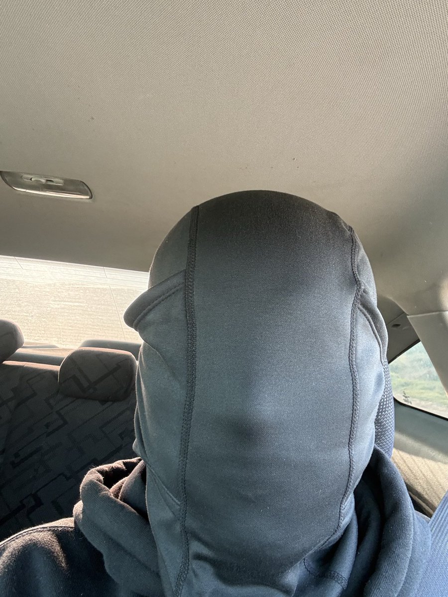 0cotzi's tweet image. Just got off work and League of Legends is calling for my attention. Wish me luck