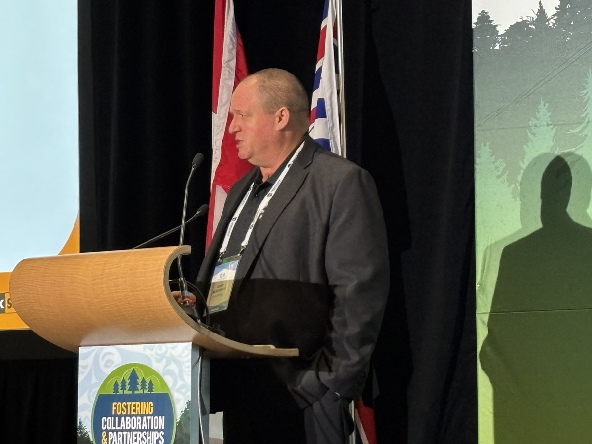 CFIMag's tweet image. BC Forest Safety Council CEO Rob Moonen and Todd McDonald, head of prevention services at WorkSafeBC, discuss improving workplace safety at The Truck Loggers Association Convention &amp;amp; Trade Show in Vancouver.