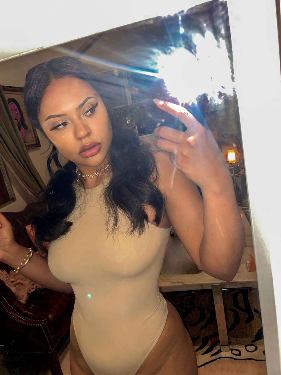 PraisePandora's tweet image. going live this saturday @ 2PM PST &amp;lt;3 see u there nerds