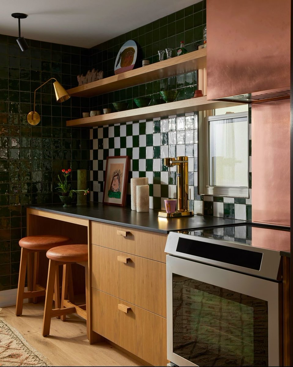 hibiscorubro's tweet image. 