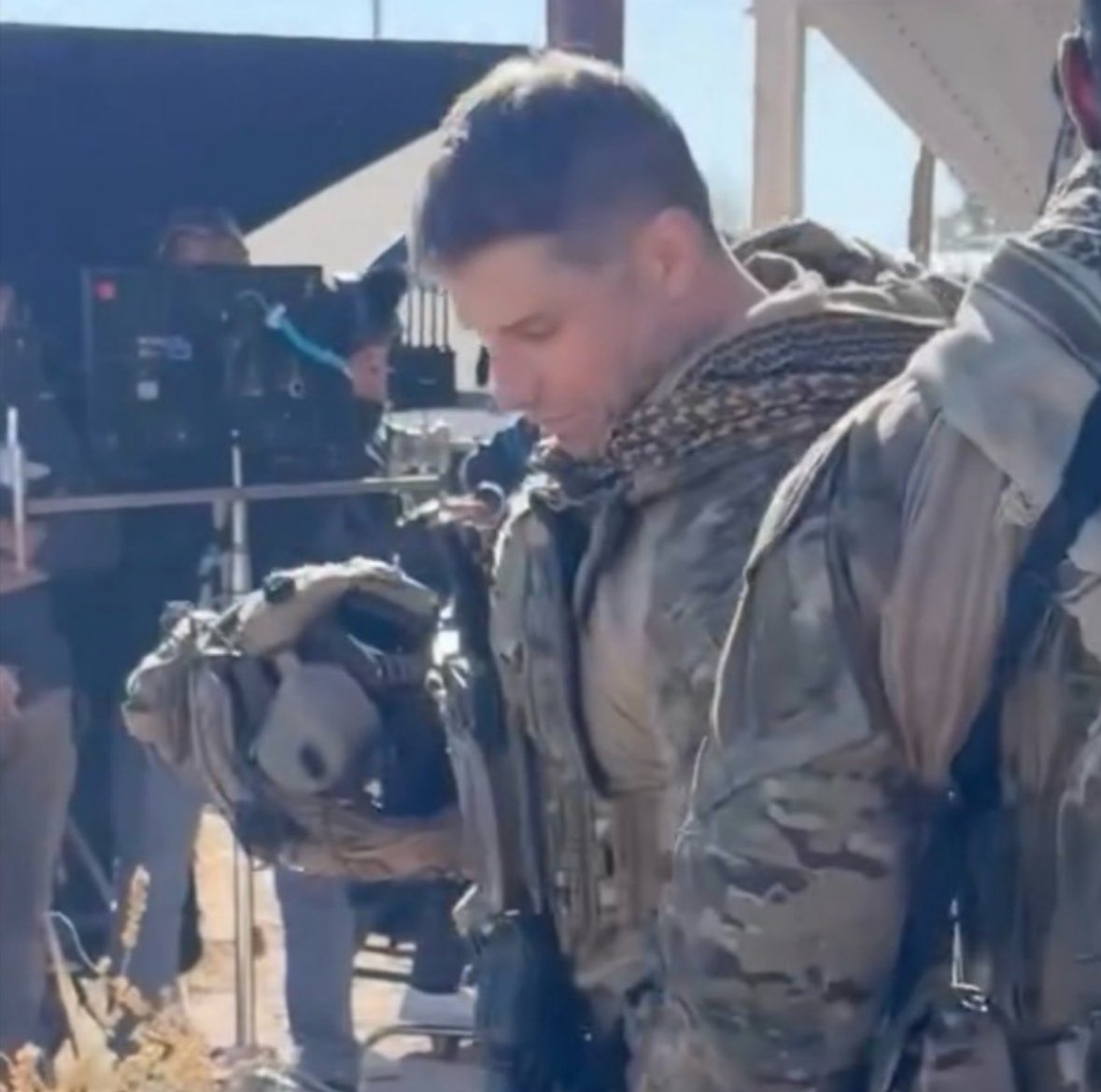 HowManyDaysLFJR's tweet image. 1