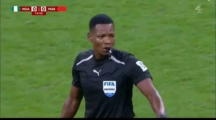IamChurchmind's tweet photo. See the Bastard that Won Man of the match, Nigeria and Ghana no far, him go come back na

#AFCON2025 #NIGMAR https://t.co/rPBHbtCN19