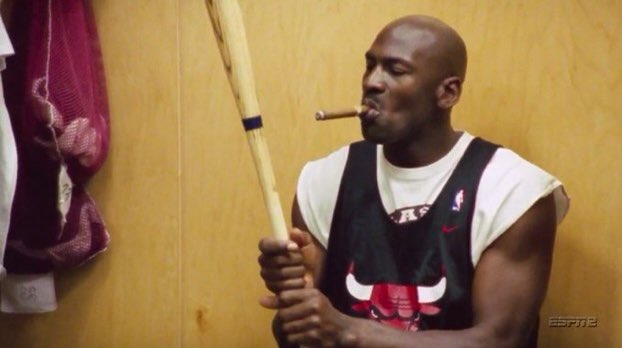 ApexJones22's tweet image. Now do 30 a game with 60% True Shooting - See what that list look like - See the apex predator reveal himself.

Yuh