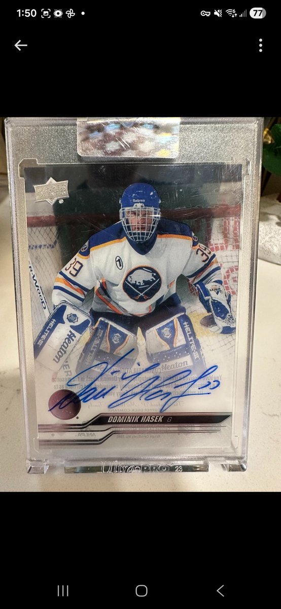 FlyingVCards's tweet image. 🚨 Join our first #FlyingVCards RAK R@zz! 🚨 

We are coming together as a community to raise funds for an awesome member of the hobby 🙏 

2 ways to join. You can donate a prize and also take spots in the r@zz to win over 20 different prizes.

Spots onl $10 🇺🇸 or $13.50 🇨🇦