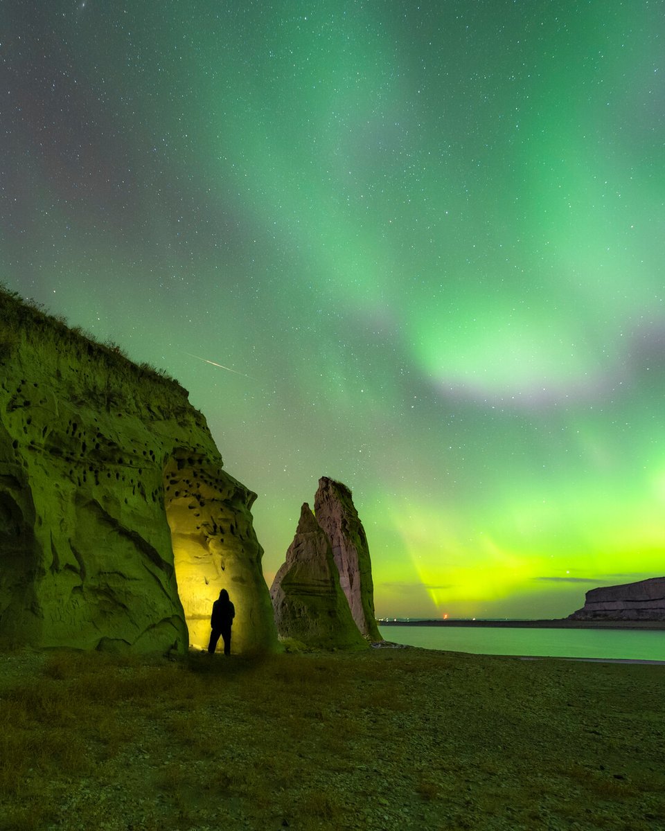 NorthDakota's tweet photo. Wanting to add the aurora to you bucket list? We've got your covered. Here you can find daily updates on northern lights conditions.

Happy lights chasing! https://t.co/Ej3RSDoFOP 

📷: Marshall Lipp
📍: Government Bay in Riverdale, ND https://t.co/Gj5Z3uWsR6