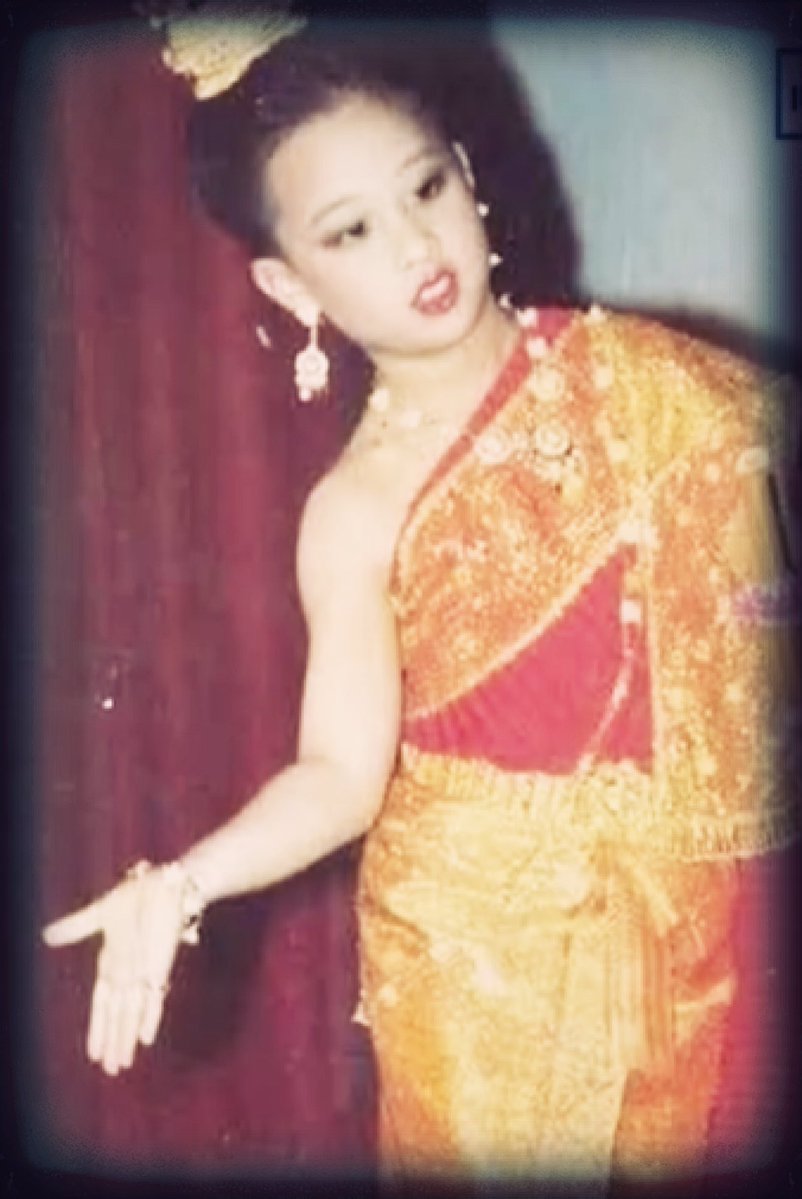 สวัสดีวันพฤหัสบดี … ขอถวายพระพรให้พระองค์หายจากอาการประชวร สุขภาพแข็งแรงเร็ววัน .. ทรงพระเจริญ 🙏🧡