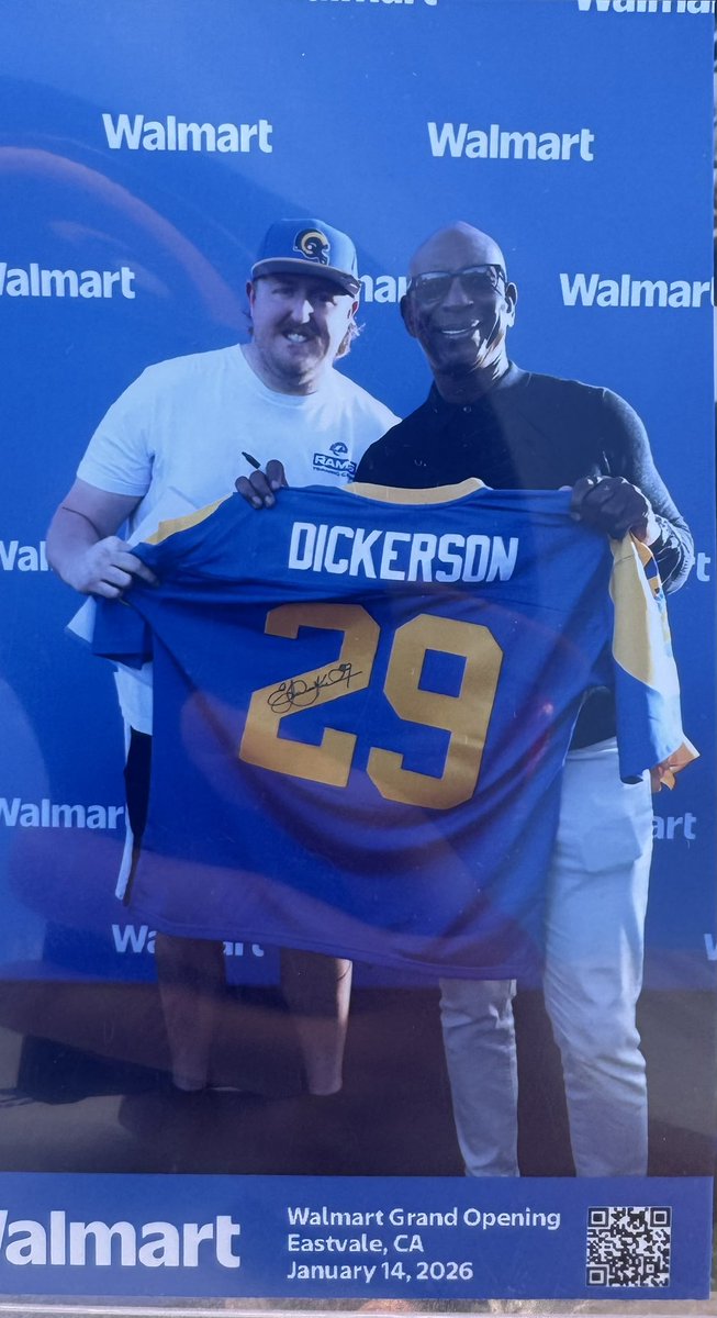 gfd_firefighter's tweet photo. Something I’ll cherish forever. Met the legend himself, @EricDickerson. Truly an honor thanks for the signature! 🐏🔥@RamsNFL @RampageNFL https://t.co/BAeE94d2oh