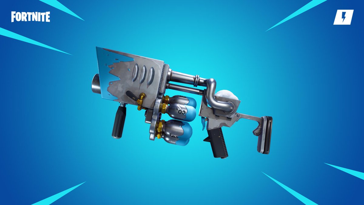 Fortnite_STW's tweet image. Only 1 week until all current events leave! Next season will be a V-Bucks Season!

The Snowball Launcher is now available in the Event Store!

Hero Supercharger available this week!