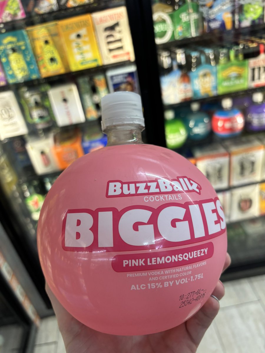 echo 🍭 🔜 tff tweet media