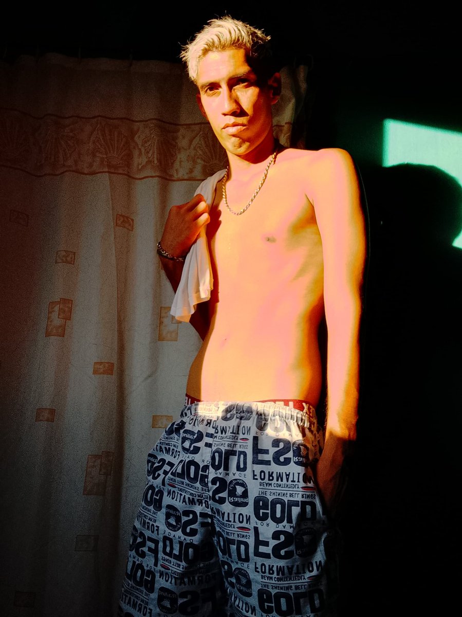 CoitaJhack's tweet photo. Que calor 🥵🤤🥴 https://t.co/89J8spAS8Z