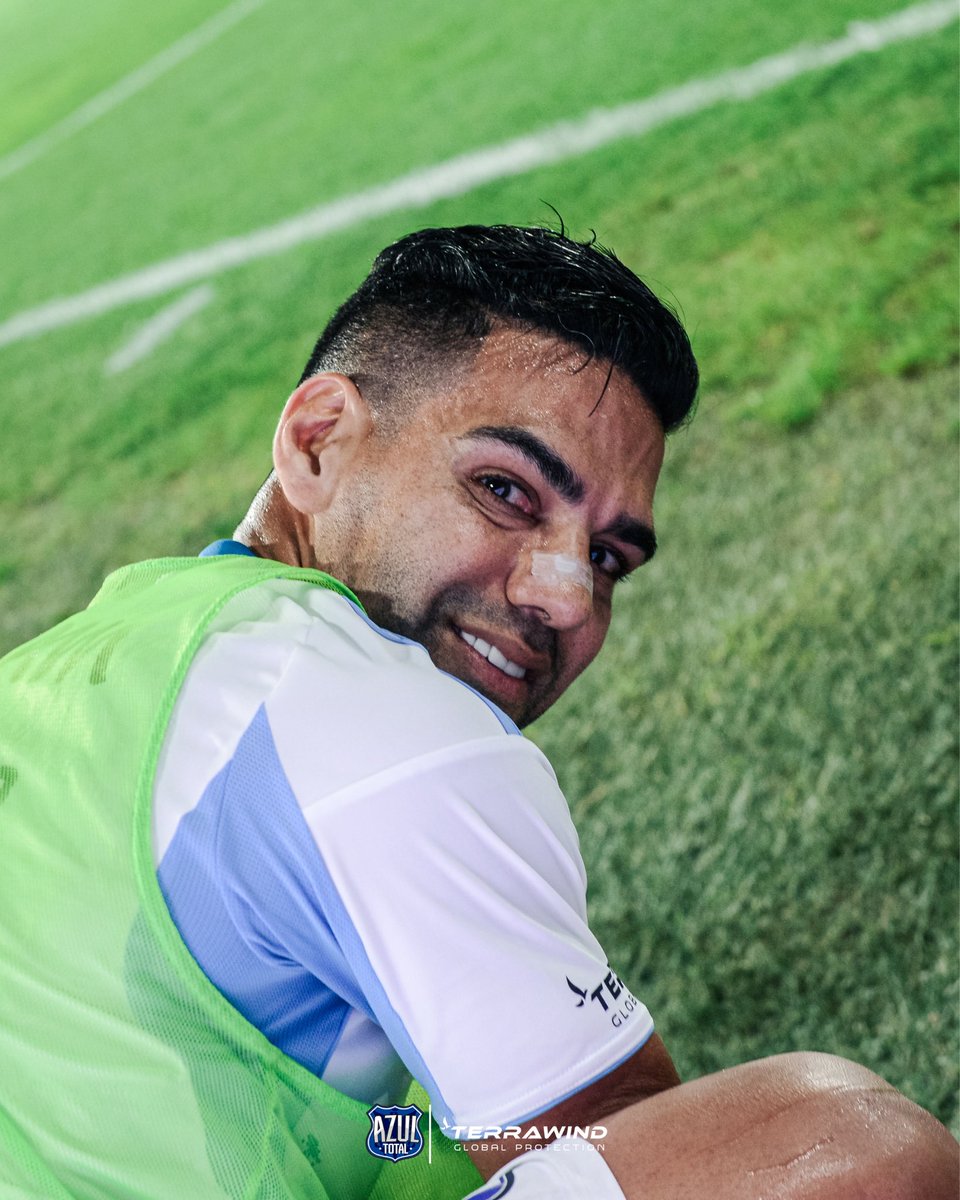 Azul Total tweet media