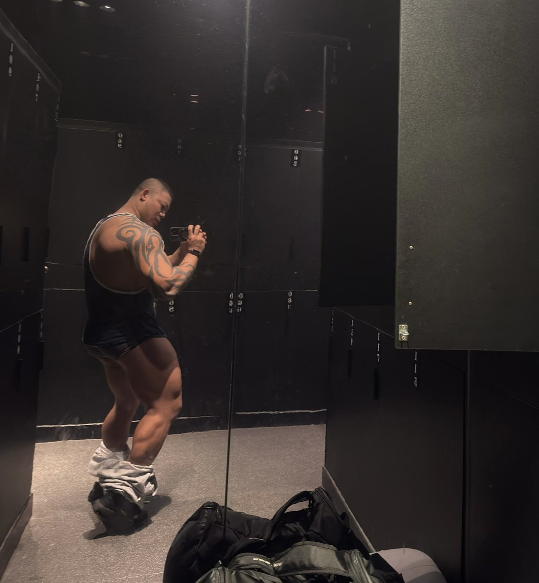 勤劳的打桩机 tweet media