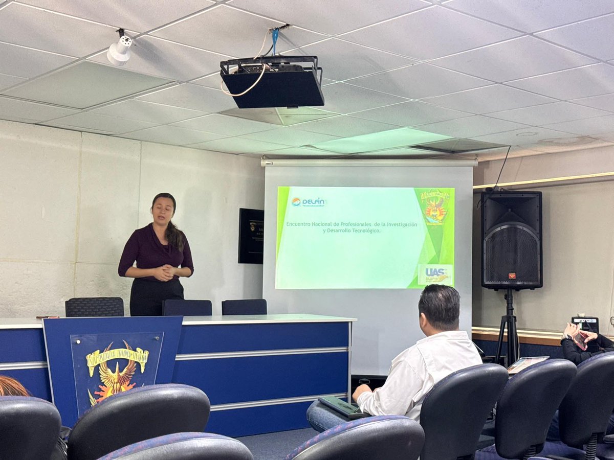FATSOH_'s tweet photo. SE LLEVA A CABO EN NUESTRA FACULTAD PLATICA DE LA DGIP URN

Dirigida a los docentes, presentada por las encargadas de DGIP para promover el Verano de Investigación Científica.
Dra. Paulette Gómez y M.C. Nereyda Camez
Con nuestras autoridades Dr. Roman Rojo y MC Dacia Castro https://t.co/sVeKJXAjLd