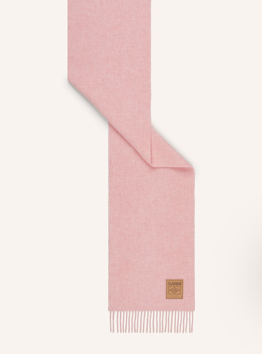 GANNI Pink Wool Scarf ( sale 💥 )
ผ้าพันคอ wool 100% นะคะ นุ่มและอุ่นสุดๆ สีชมพูเจ้าหญิงน่ารักมากค่า 🩰💖 ลดเยอะมากน้า

✿ 5,290฿ (มัดจำได้ 50%)
free shipping 📮

#preorder #พรีออเดอร์ #ganni