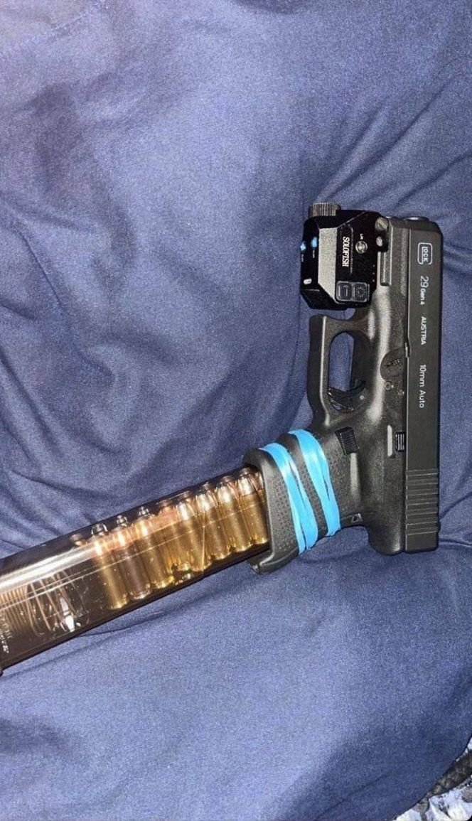 GunloverClub1's tweet image. 