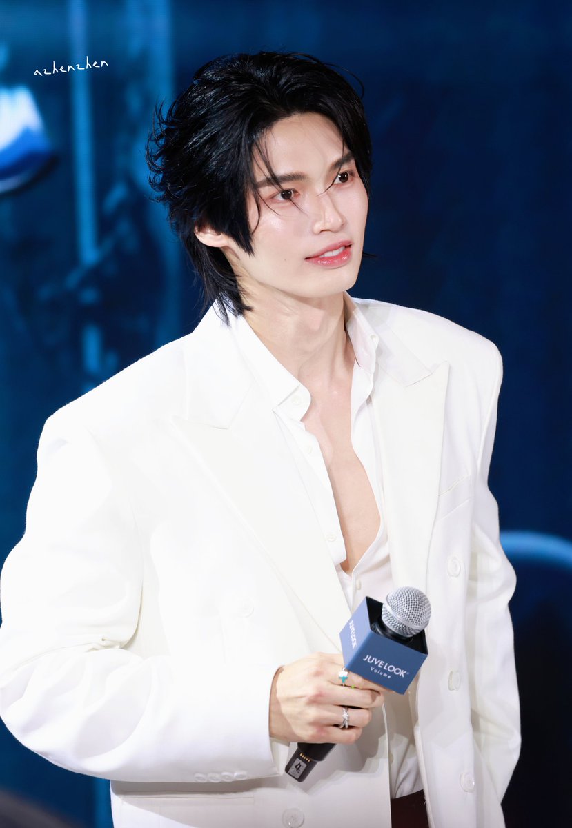 WMOGlobal's tweet image. Starting the day with Juvelook BA's million dollar visuals worthy of every click... and zoom in's 🙂‍↕️

WIN METAA WITH JUVELOOK

#winmetawin @winmetawin #METAA #WinEveryLook
#WinMetawinxJUVELOOK #JuvelookVolume #JuvelookVolumeThailand #JuvelookThailand