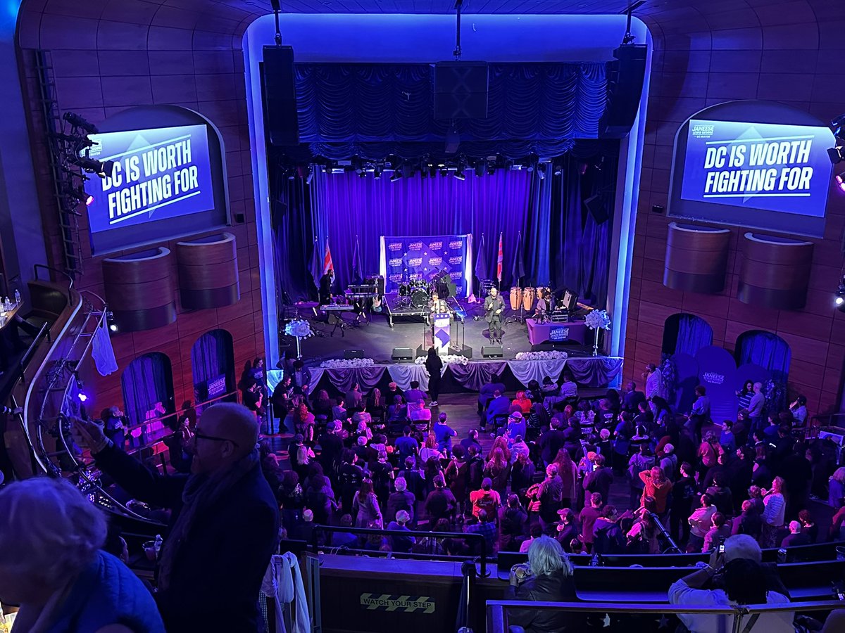 Martin Austermuhle tweet media