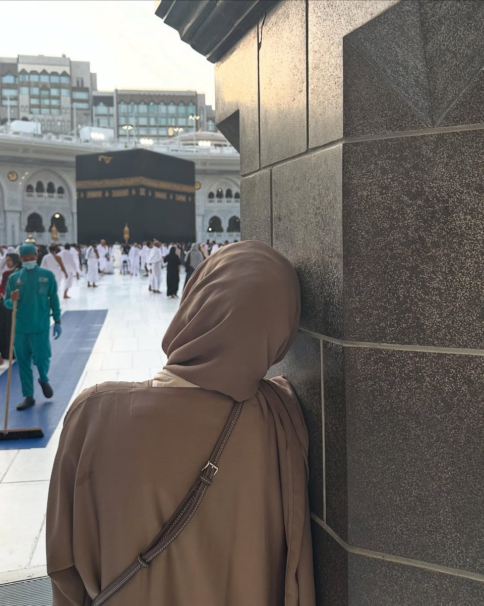 رب إني لما أنزلت إلي من خير فقير

[Rabbi innī limā anzalta ilayya min khayrin faqīr]

My Lord! I am indeed needy of whatever good You may send to me