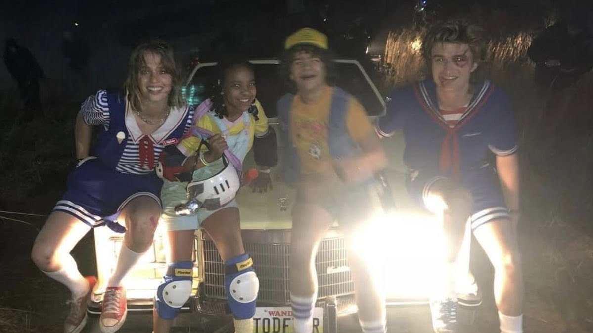 jlinzombie's tweet image. As fotos provam que a 3ª temporada foi a mais divertida de gravar.