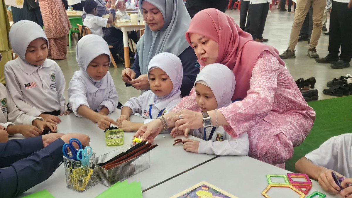 Penang Library tweet media