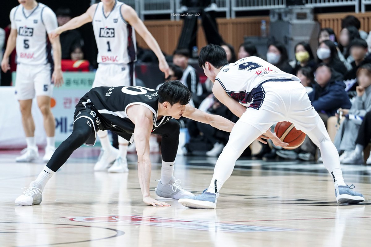 ⬇️⬇️⬇️⬇️
#문성곤