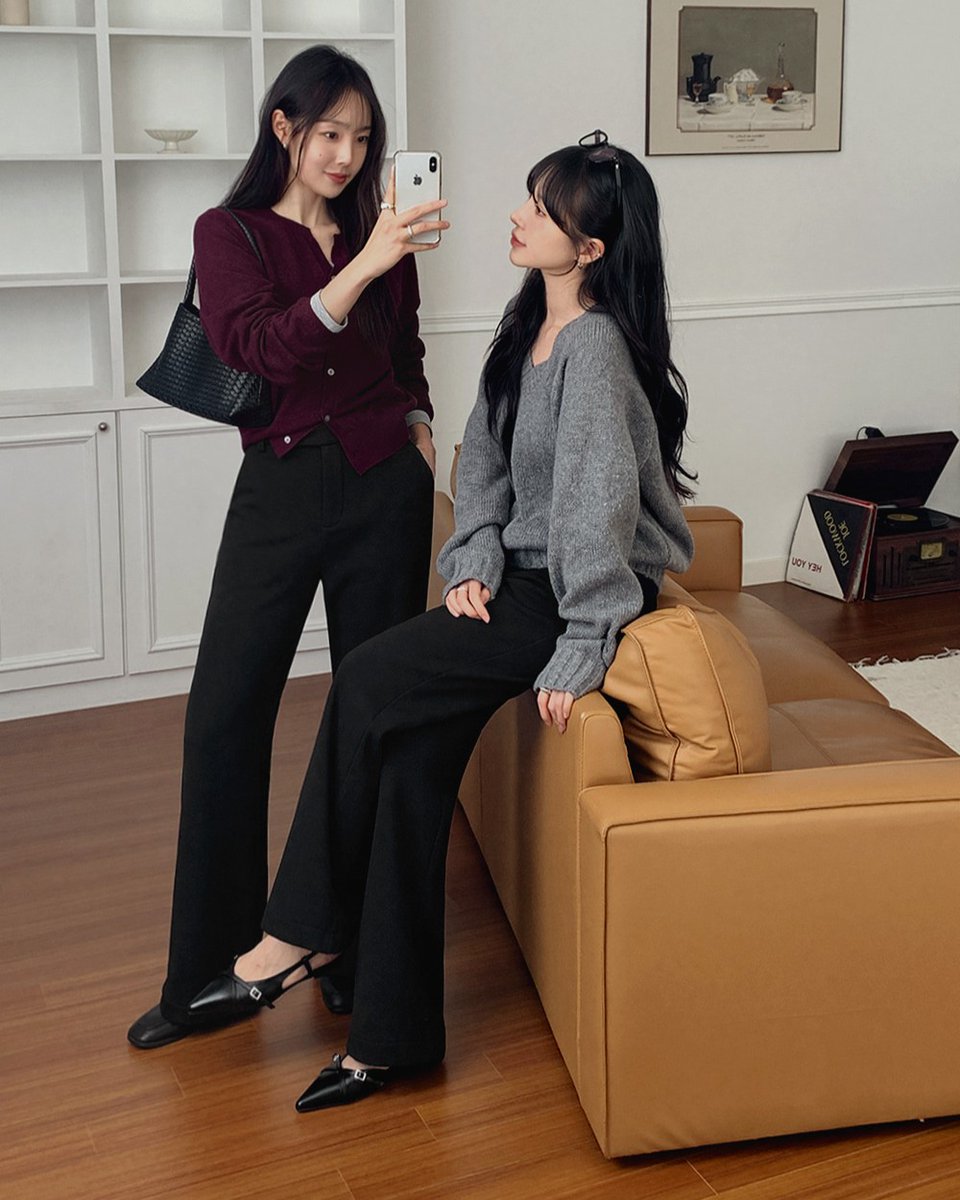 HotpingJ's tweet image. アップデート後、人気爆発中🔥

📌裏起毛ワイドブーツカットスラックス
👉x.gd/5fKqa

ちょうどいい丈感のパンツ探しに
奮闘中のあなたは要チェック⚠️

丈感を選べるよう
ショートver.とロングver.
2タイプをご用意しました😘

裏起毛なのでふわふわあったか😁
冬のマストアイテムです🎀