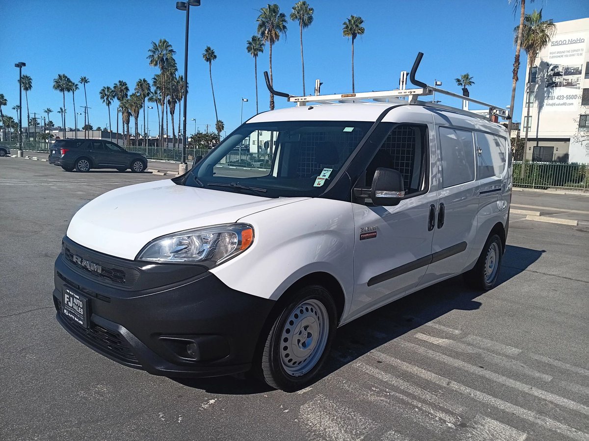 FJAutoSale's tweet image. Compact, capable, and built for business 🚐💼 This 2020 Ram ProMaster City Tradesman is ready to hustle with you. #ram #rampromastercity #rampromaster #rampromastercitytradesman #cargovan #FJAuto #CarForSale #UsedCars #CarDealership #DriveAwayToday #CarShopping #TestDrive