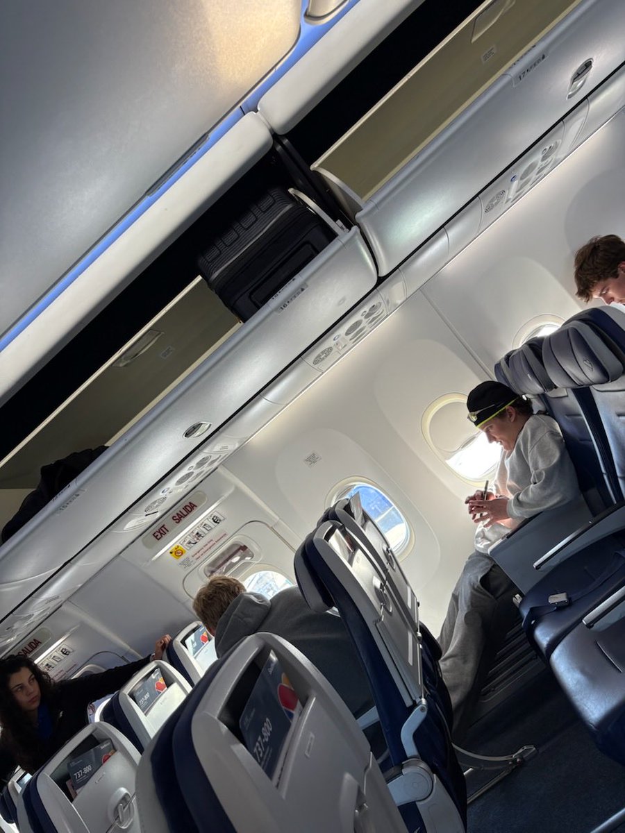 JackIngram's tweet image. Embarrassment of riches. In my seat on the company plane with kids in tow! I’m sure it actually can get better than this but… I’ve yet to figure out how!!!