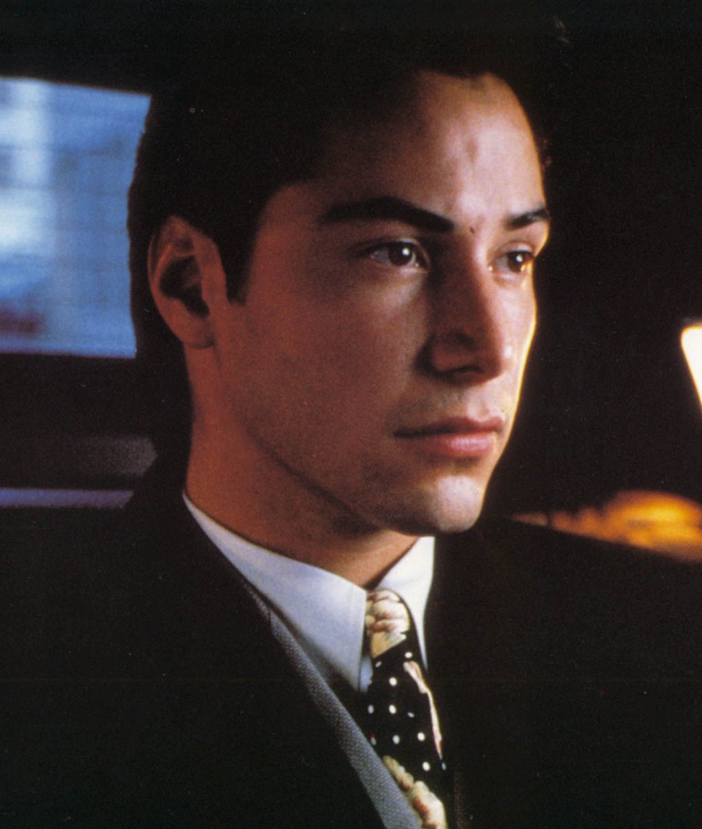 archiveskeanu's tweet image. keanu reeves in my own private idaho (1991)