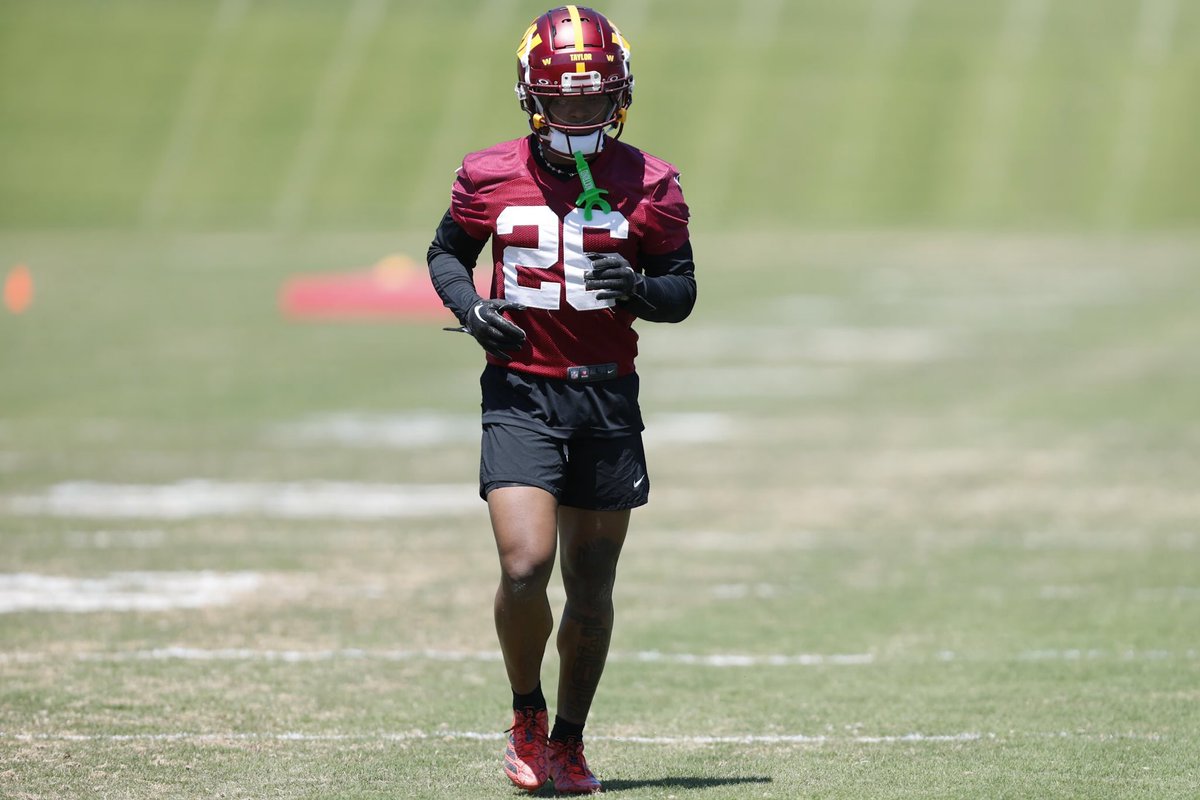 NEWS: The DC Defenders have signed defensive back Gabe Taylor, brother of former Washington Redskins safety Sean Taylor.

Taylor played four seasons at Rice, totaling 236 total tackles and 10 interceptions.

#UFL