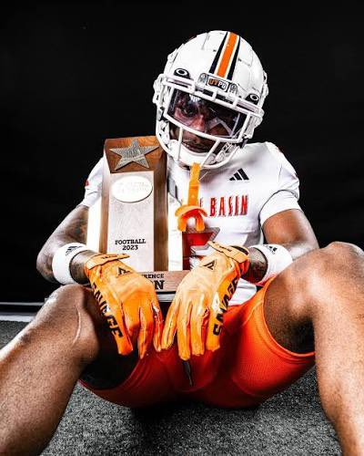 Kali’i Leomiti tweet media