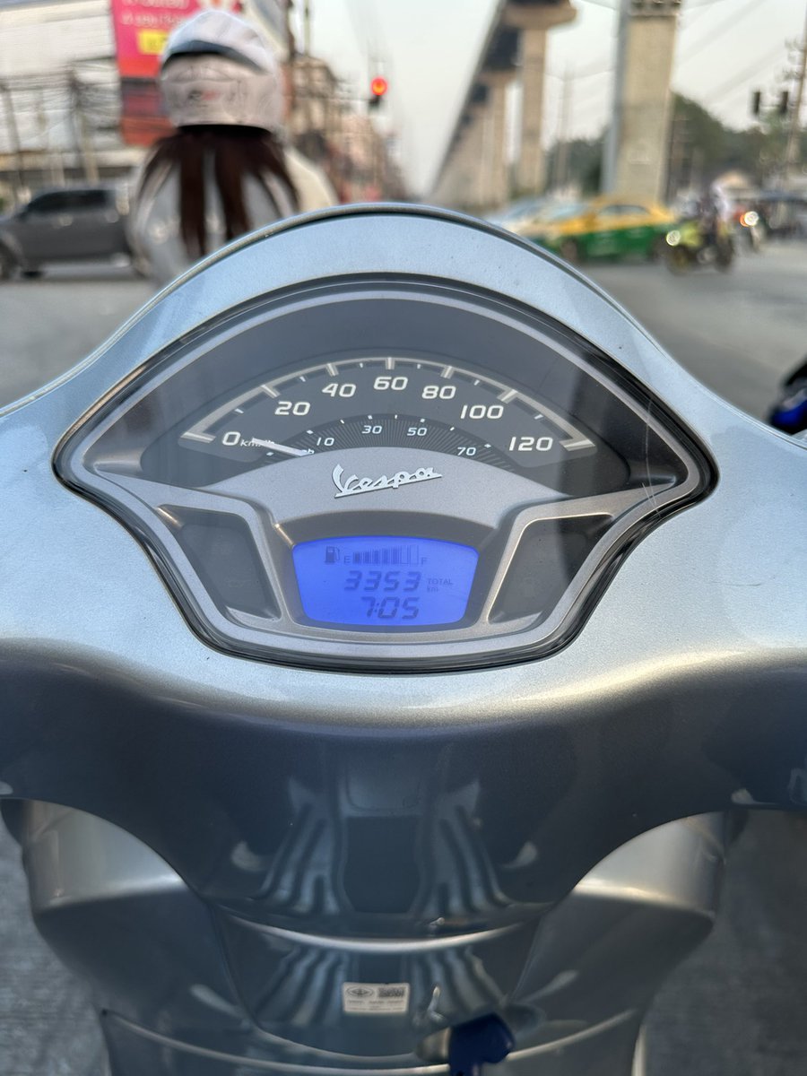 ตื่นเช้ามาก็ต้องขับรถไปฝึกงานเลย เหนื่อยจังง