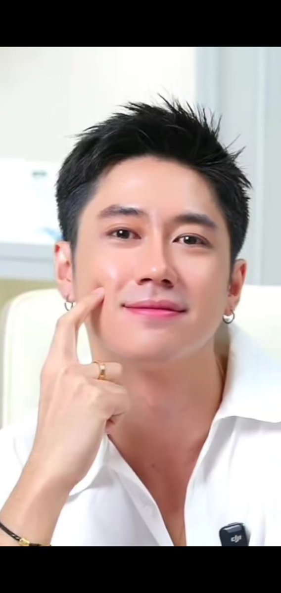 Aoaea2321's tweet image. ^_^ ประกาศตามหาคนหาย ไม่รู้ไปไหน ขโมยหัวใจฉันไป ใครก็ได้ช่วยที แจมคนดีไปอยู่ที่ใด ^_^
คิดถึงคิดถึงคิดถึงคิดถึงมากๆๆๆ
#แจมรชตะ #JamRachata
@RachataJam