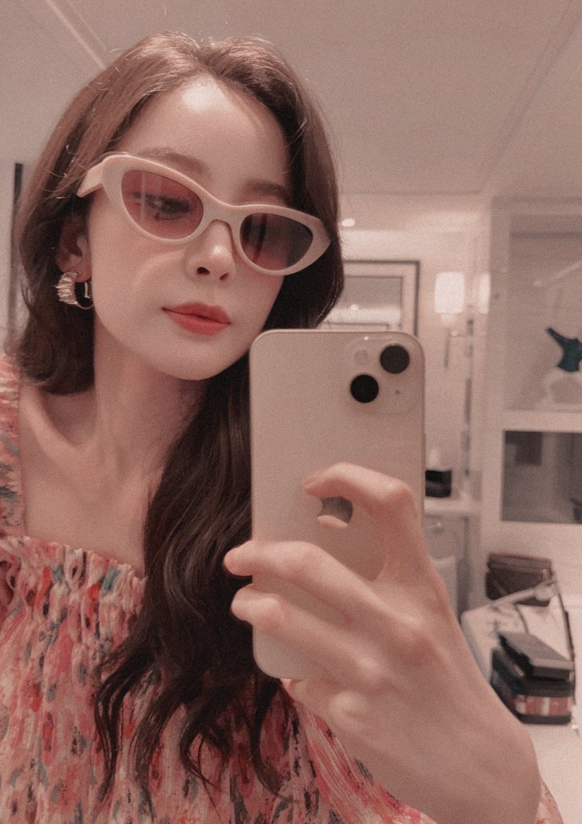 Samara Sinclair tweet media