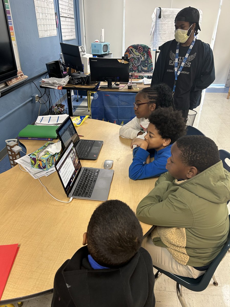 NBYEAGLES's tweet photo. Brain bowl and math bowl competition fun! 🧠 🧮 #secme @MDCPSNorth @MDCPSSTEAM https://t.co/TiZ8Zvl8Vz