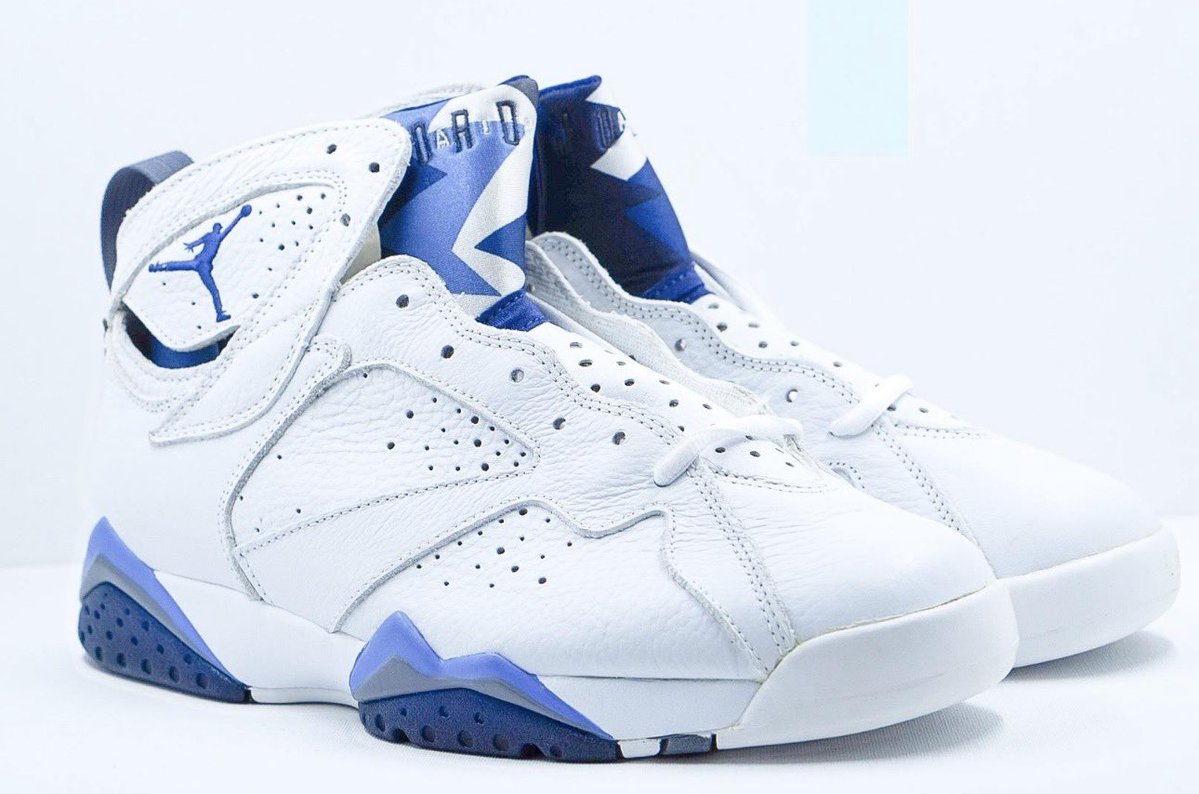 23BC__'s tweet image. And since 7s are the topic. Bring back the French Blues to the 2002 Spec and burn every 2015.