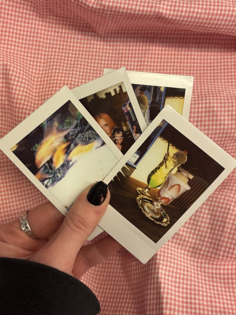 ryocals's tweet image. ommaaaadddd + some mcdonalds fries